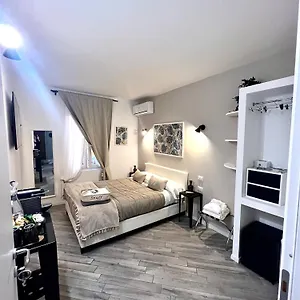 3* Guest house Spagna